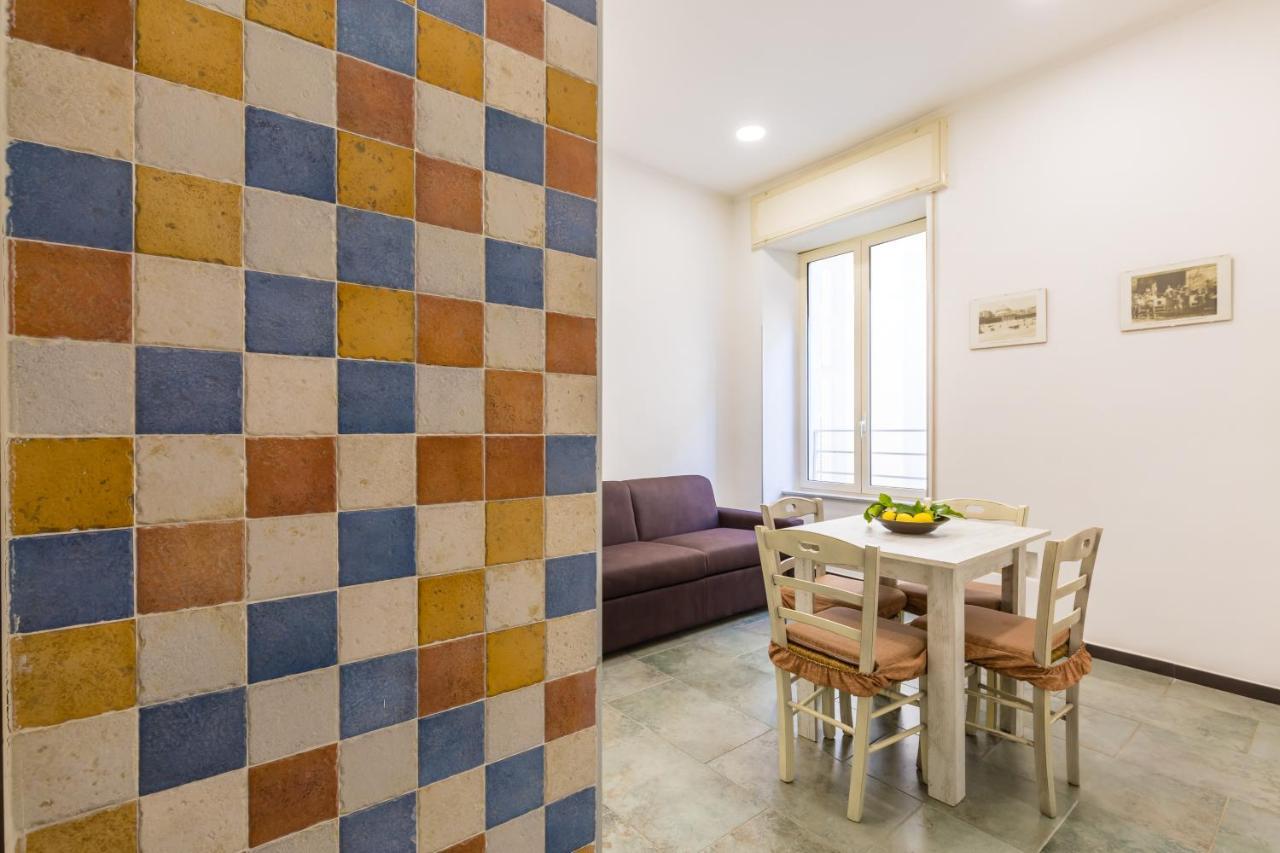 Gelso Complex Studios And Flat By Napoliapartments Exterior photo