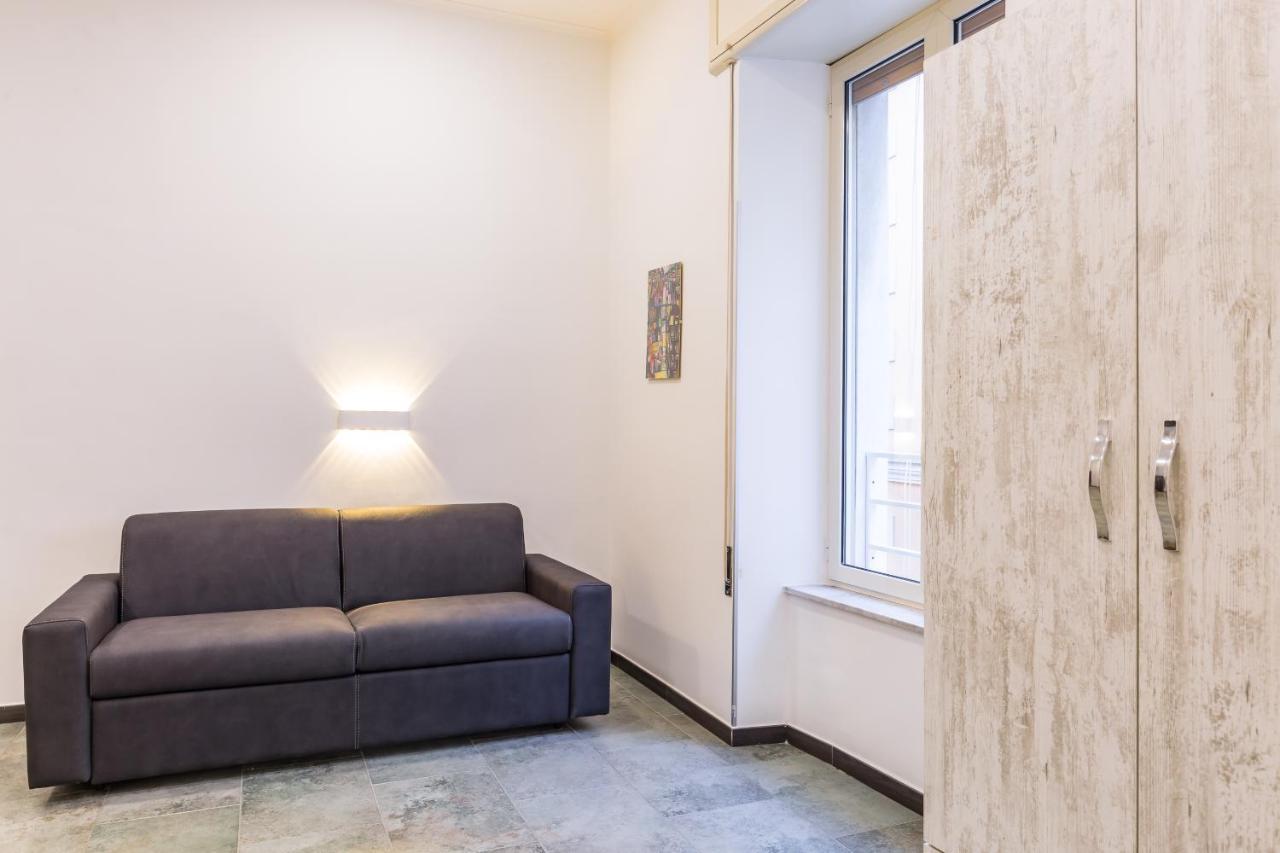 Gelso Complex Studios And Flat By Napoliapartments Exterior photo