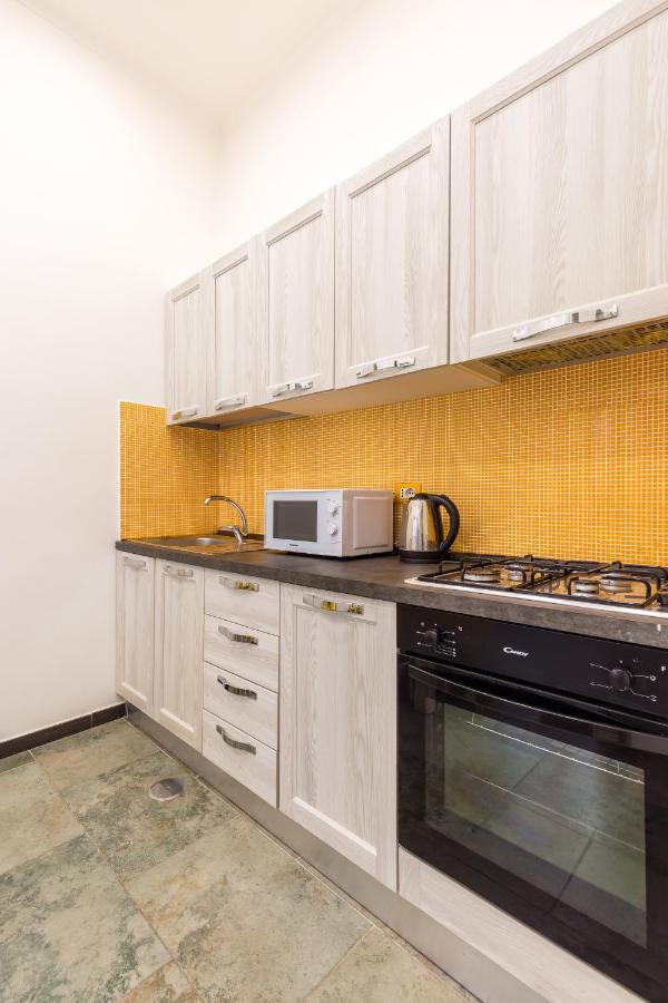 Gelso Complex Studios And Flat By Napoliapartments Exterior photo