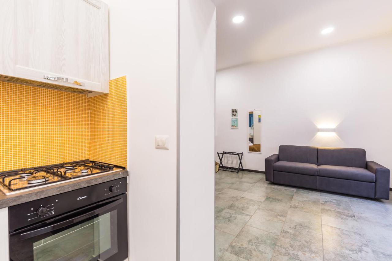Gelso Complex Studios And Flat By Napoliapartments Exterior photo